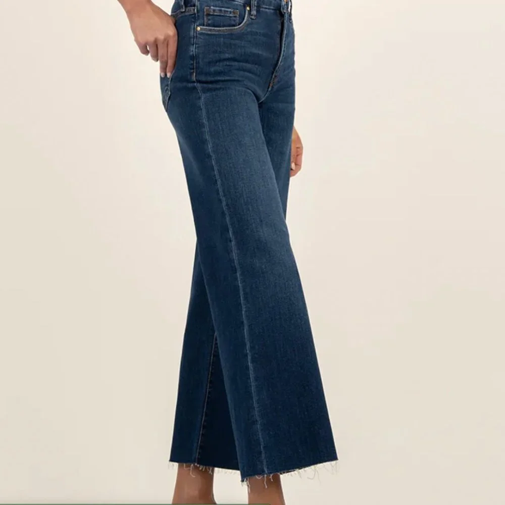 Kut from the Kloth - Meg High Rise Wide Leg Jean - Picture 2 of 8